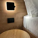 Apartman Yugogo Petrarca 1 - Trilocale Con Balcone *