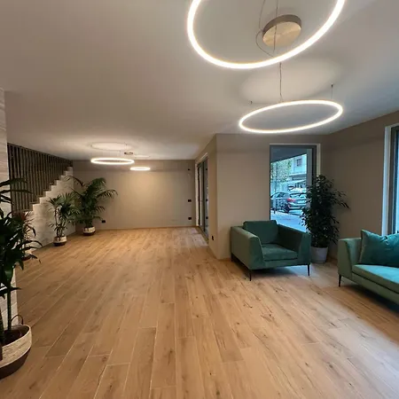 Apartment Yugogo Petrarca 1 - Trilocale Con Balcone *