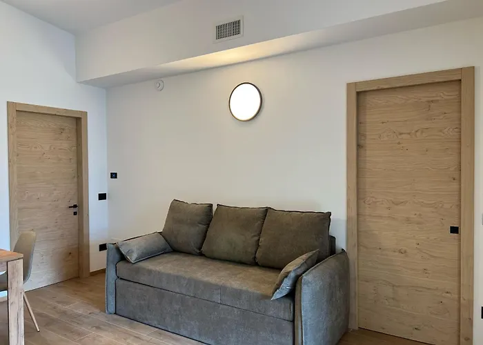 Yugogo Petrarca 1 - Trilocale Con Balcone Trento