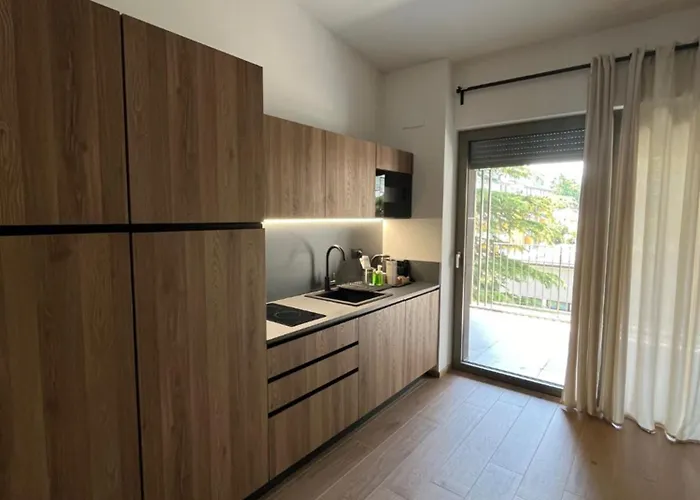 Yugogo Petrarca 1 - Trilocale Con Balcone Apartament *