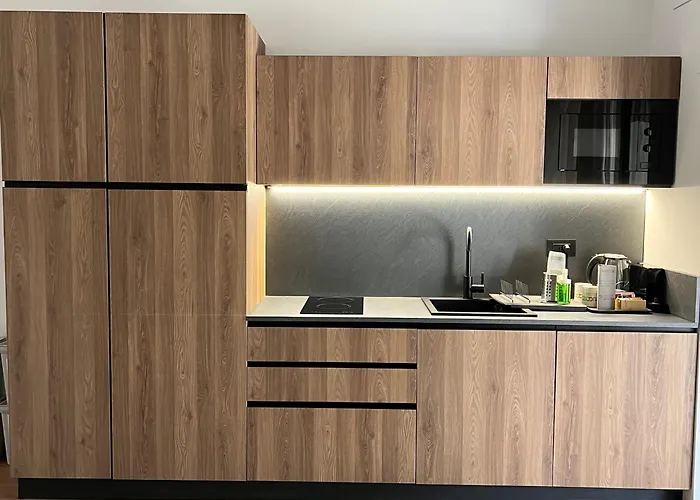 Yugogo Petrarca 1 - Trilocale Con Balcone * Trento