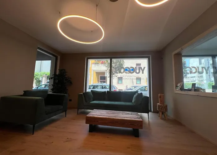 Yugogo Petrarca 1 - Trilocale Con Balcone Trento